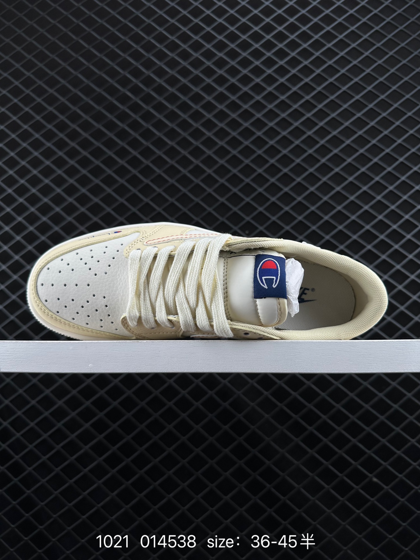 Travis Scott x Air Jordan 1 ” Reverse Mocha “